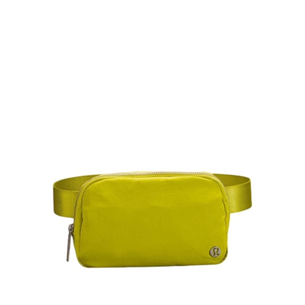 Everywhere Belt Bag